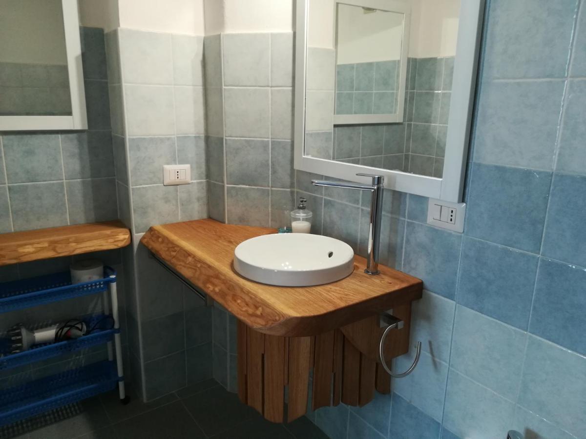 Bed and Breakfast Domo Sul Porto Стинтино Экстерьер фото
